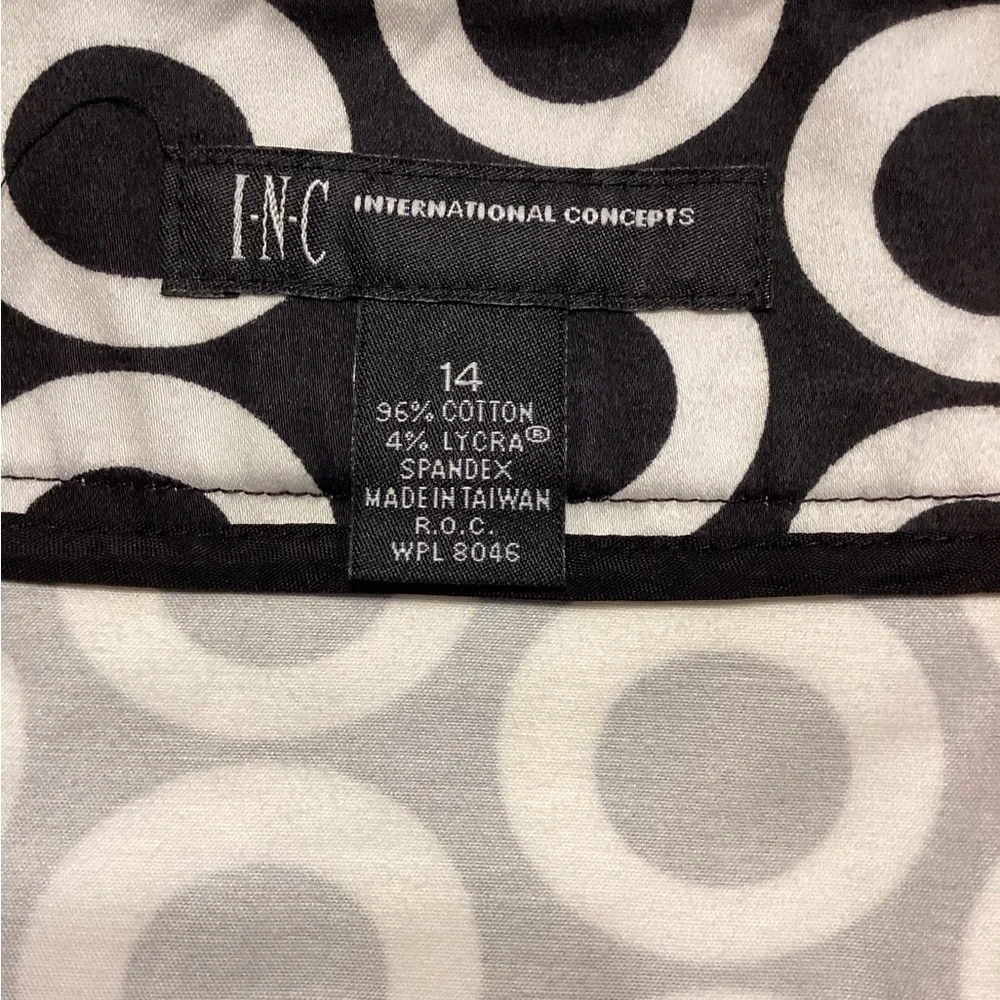 Inc  International Concepts Skirt Geometric Circle Size 14 - Picture 7 of 7